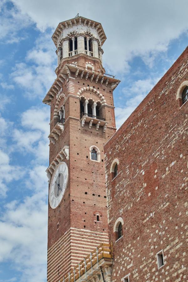 Residenza Corte Carnesali - Italian Homing Apartment Verona Exterior photo